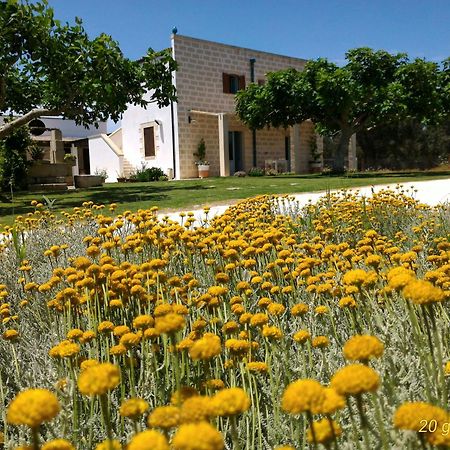 Masseria Vignenove Уджано-ла-Кьеза Экстерьер фото